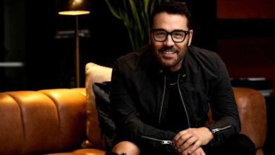 Photo of Jeremy Piven on Stage and Screen: A Comparative Study of His Performances